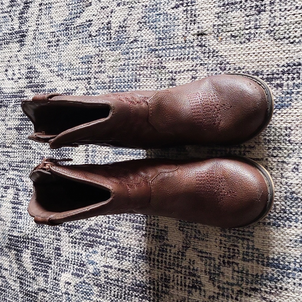 Toddler girl cowboy boots sz 8